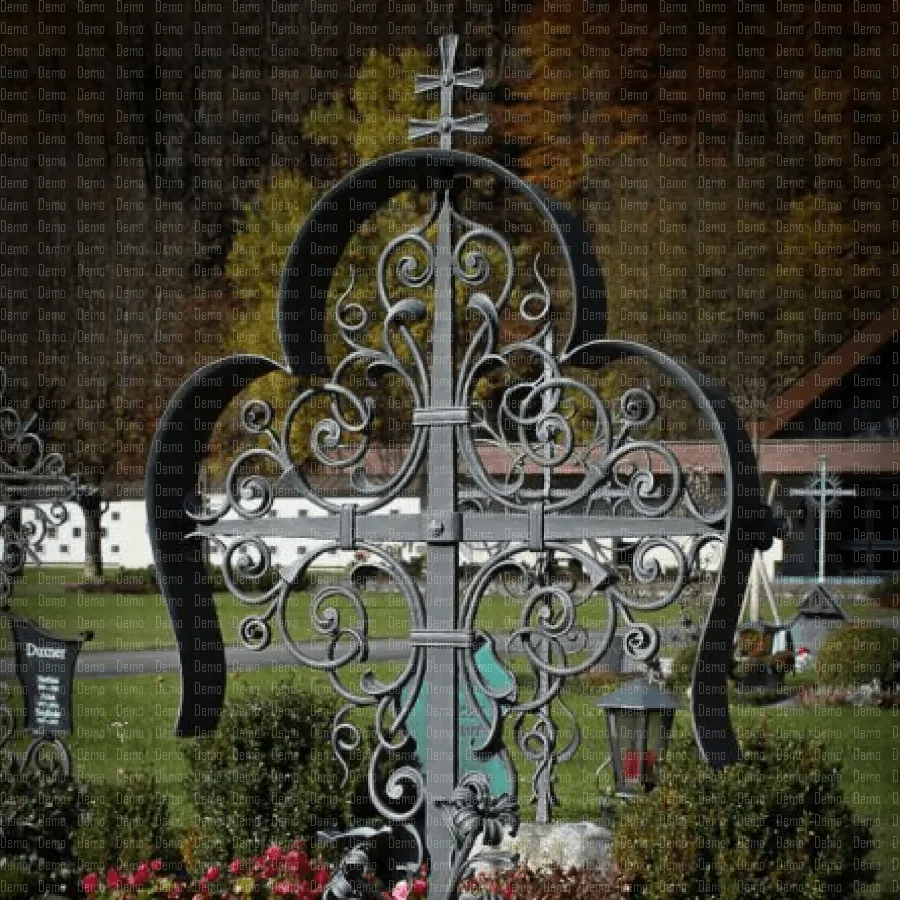 Grabkreuz_mit_intregierter_Later